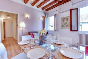 Гостиница Botteri Palace Apartments  Венеция